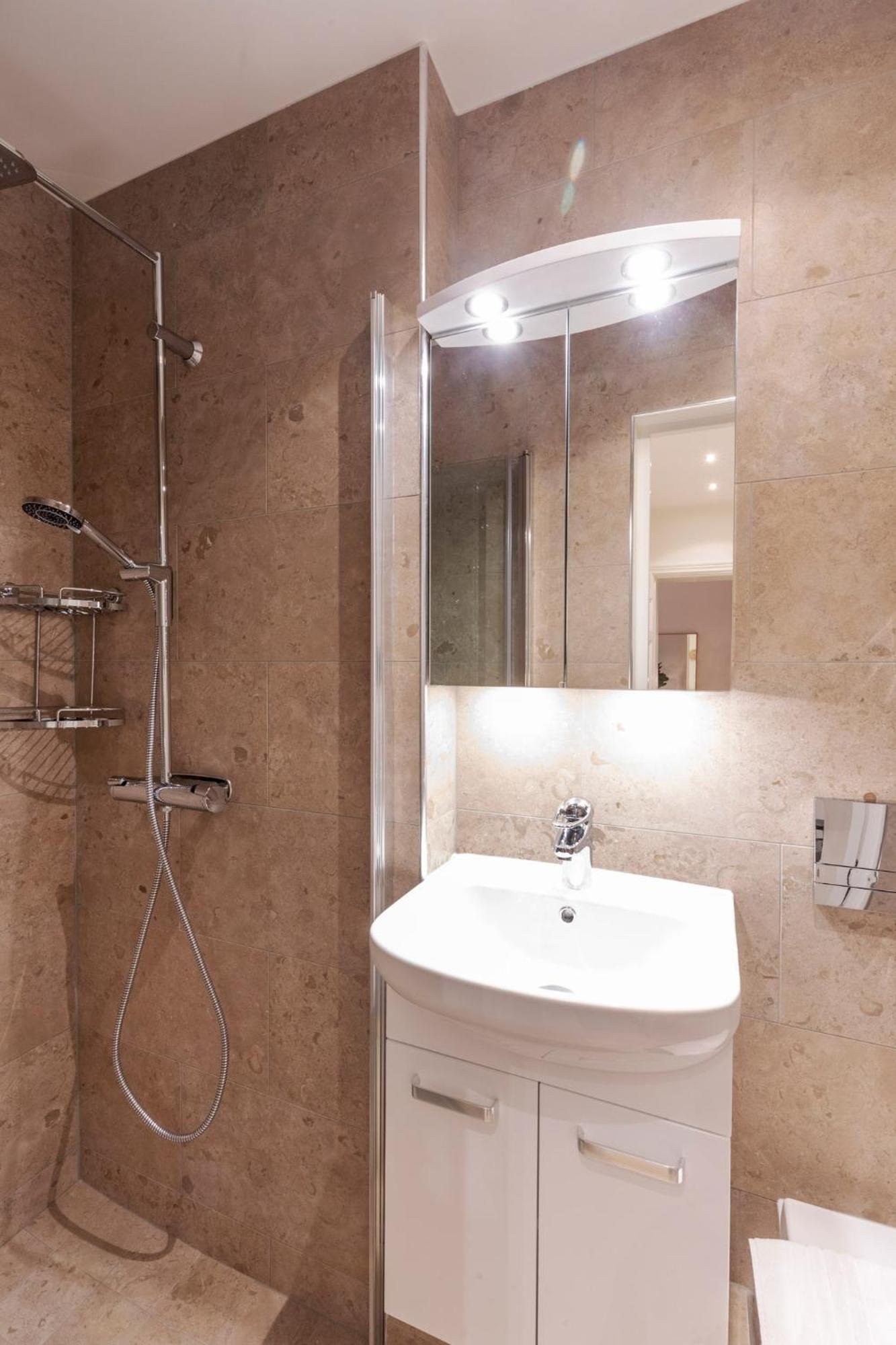 Upplandsgatan, Vasastan Apartment สต็อกโฮล์ม ภายนอก รูปภาพ